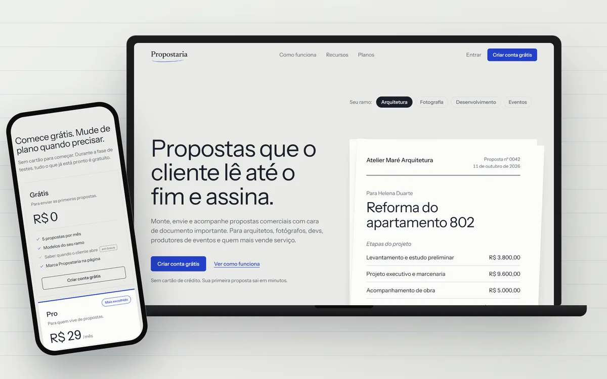 Landing page da Propostaria no computador e no celular